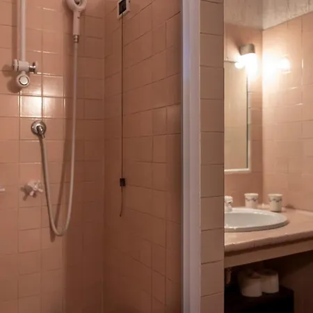 C'era Volta, Ospitar Apartment *