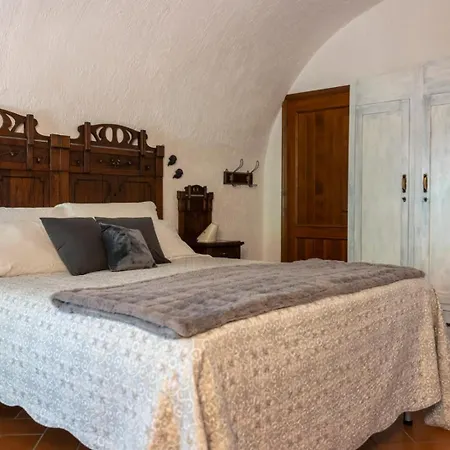 C'era Volta, Ospitar Apartment *